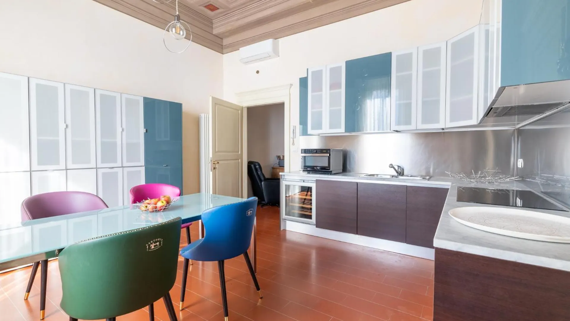 Aldrovandi Suite And Rooms With Private Garden 볼로냐 게스트하우스