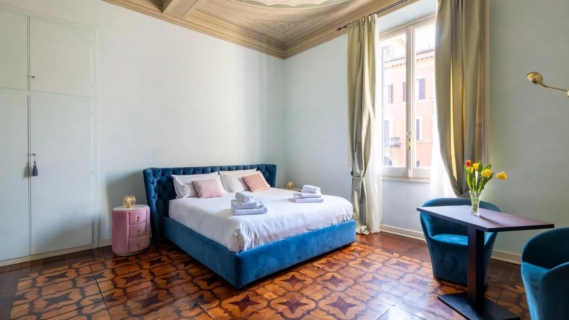 Aldrovandi Suite And Rooms With Private Garden 볼로냐 게스트하우스